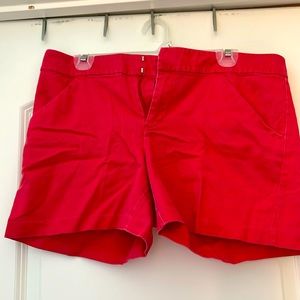 INC Size 10 coral cotton shorts with 2 side pockets and 2 back pockets